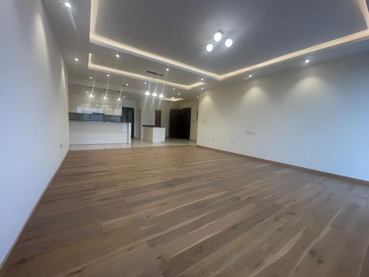 LUXURY APARTEMENT ON SALE